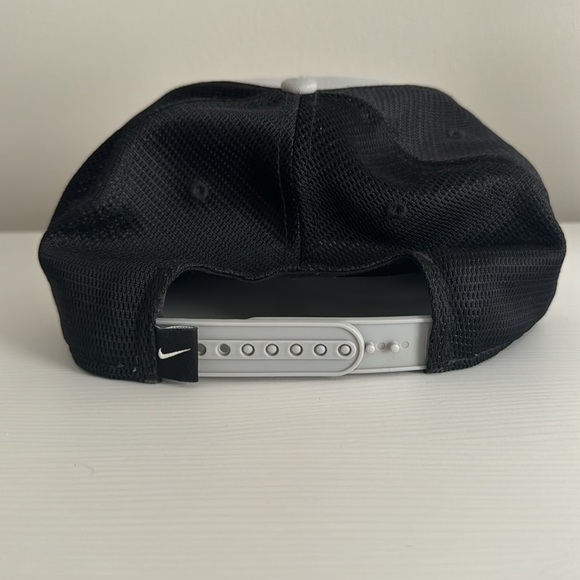 Nike Trucker Golf Hat - Picture 2 of 2